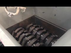 ดู: เครื่องทำลายพลาสติกแบบเฉือนสองแกน 2-3tph สำหรับตู้โชว์โรงงานรีไซเคิลพลาสติก