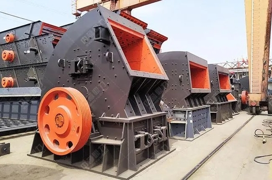 High Production Capacity Hammer Crusher Single Forming Large Crushing Ratio