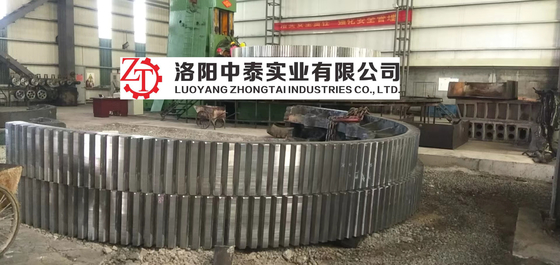 เครื่องขุด โรงถลุงเหล็กหล่อ เกียร์เส้นรอบวงสำหรับโรงสีลูกโม่ Sag Mill