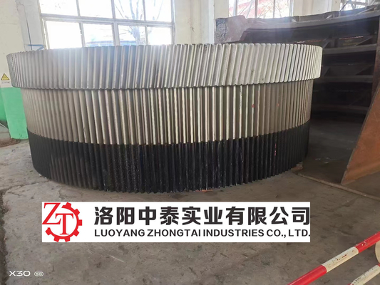 เตาเผาขนาดใหญ่ / Mill Girth Gear การปรับแต่งการตัดเฉือนหยาบเปล่า