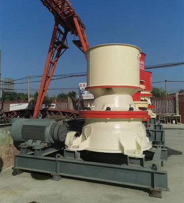 เครื่องจักรการทำเหมืองแร่ เครื่องบดหิน มือถือ 30kw 350mm กรวยไฮดรอลิก Crusher