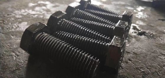 M30 Cement Mill Liner Screw Bolt EB517 การหล่อและการตีขึ้นรูป