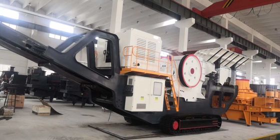 การก่อสร้าง 500Tph Mobile Jaw Crusher Impact Crusher Plant
